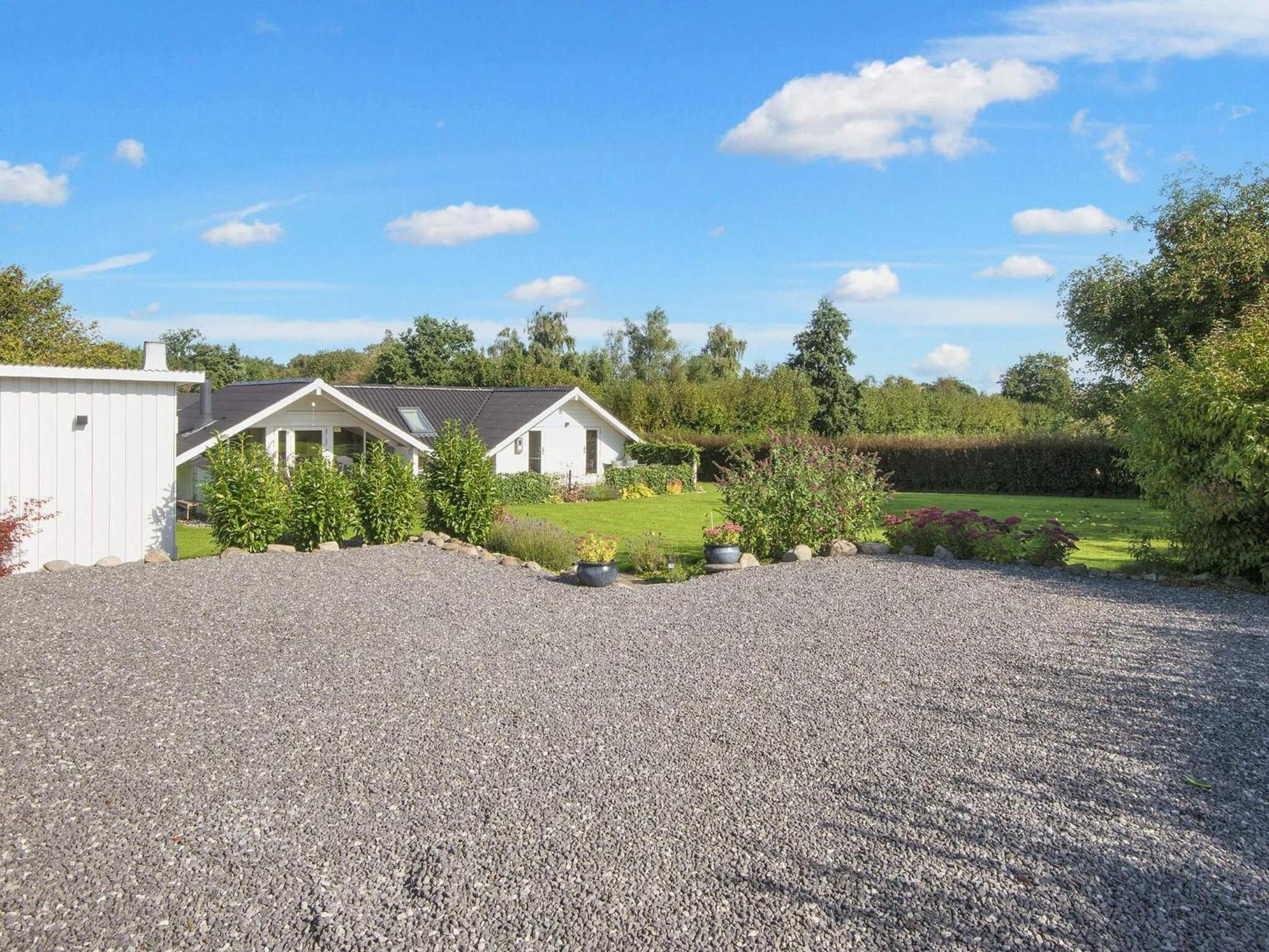 8 Person Holiday Home In Hejls 外观 照片